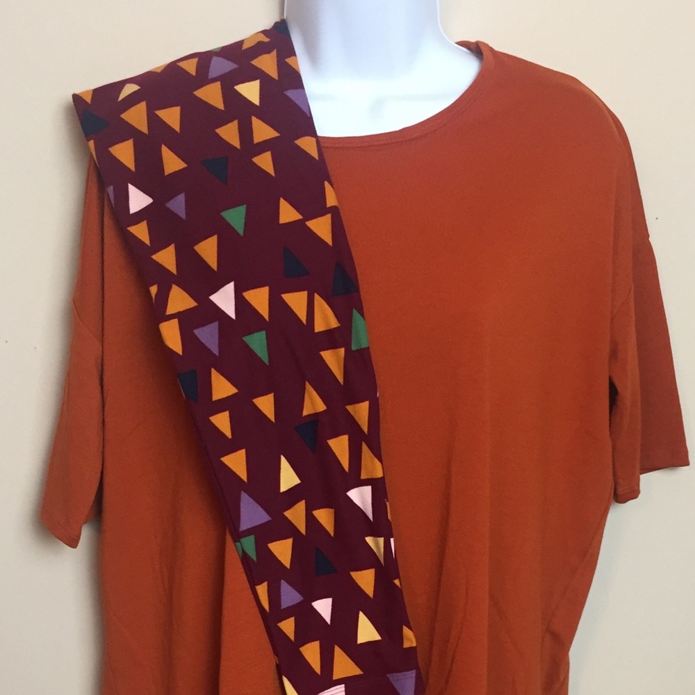 NWOT LuLaRoe Irma And Leggings Set